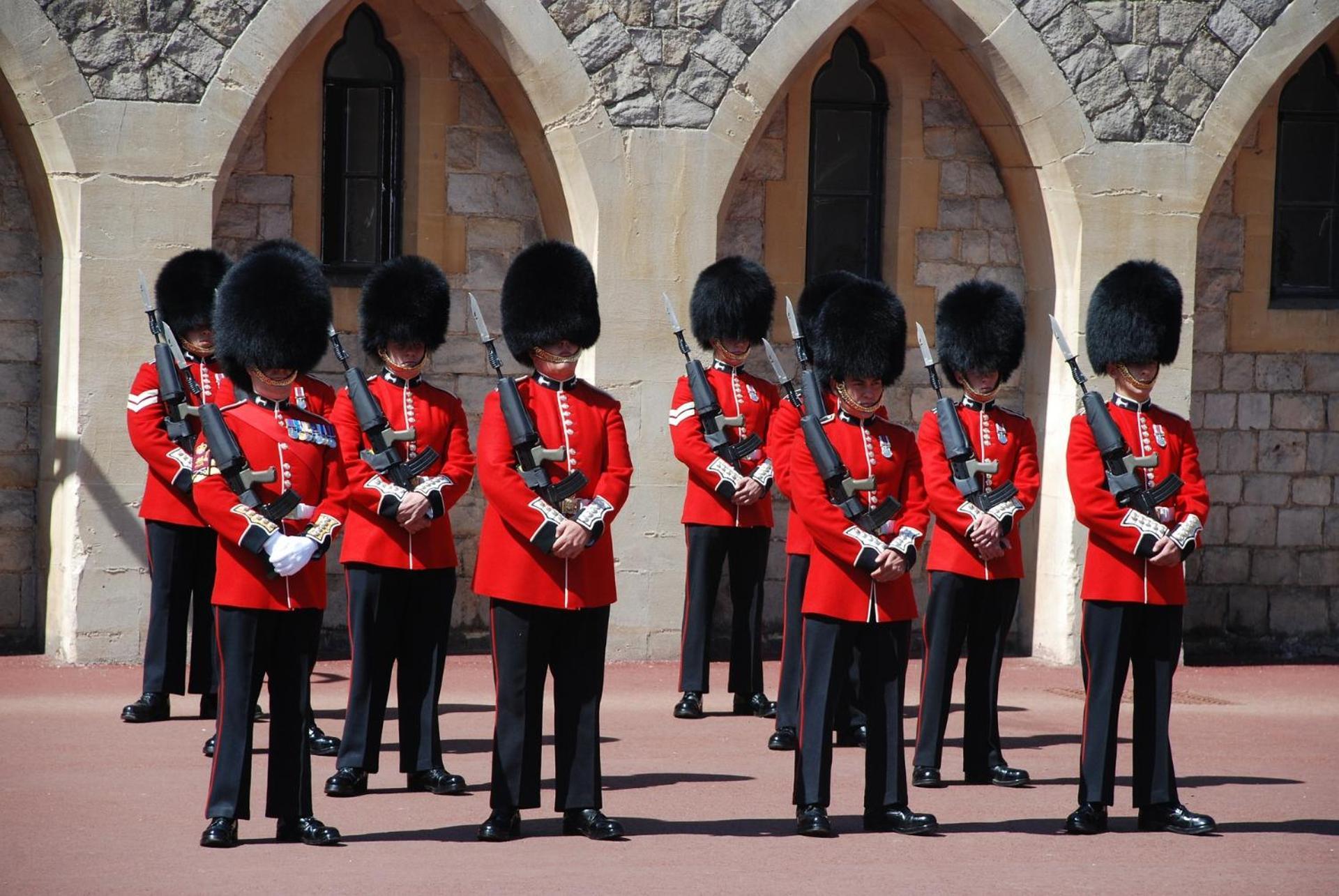 Отель Charles House - Windsor Castle Экстерьер фото